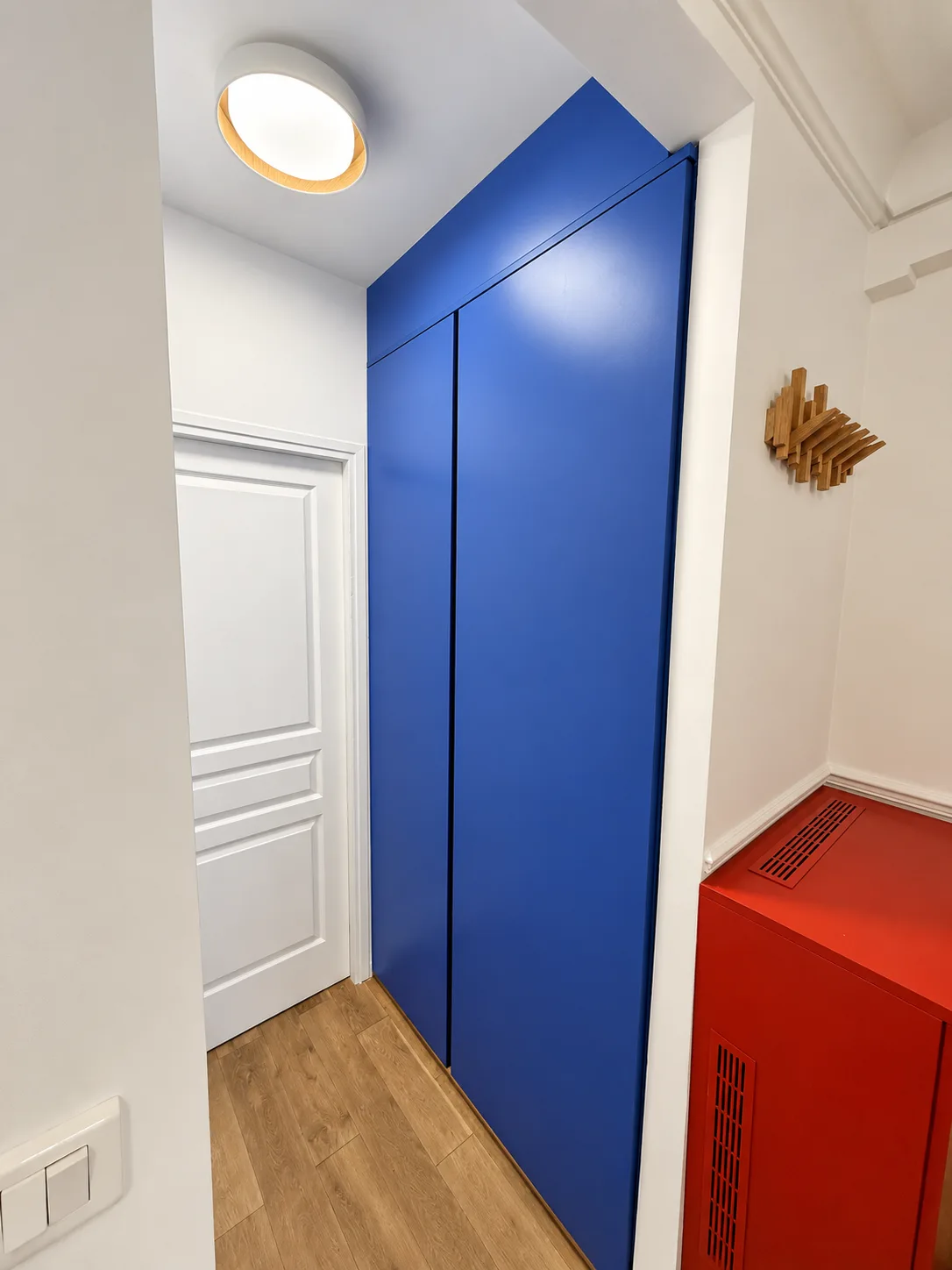 Mobilier rue Choron — détail 1