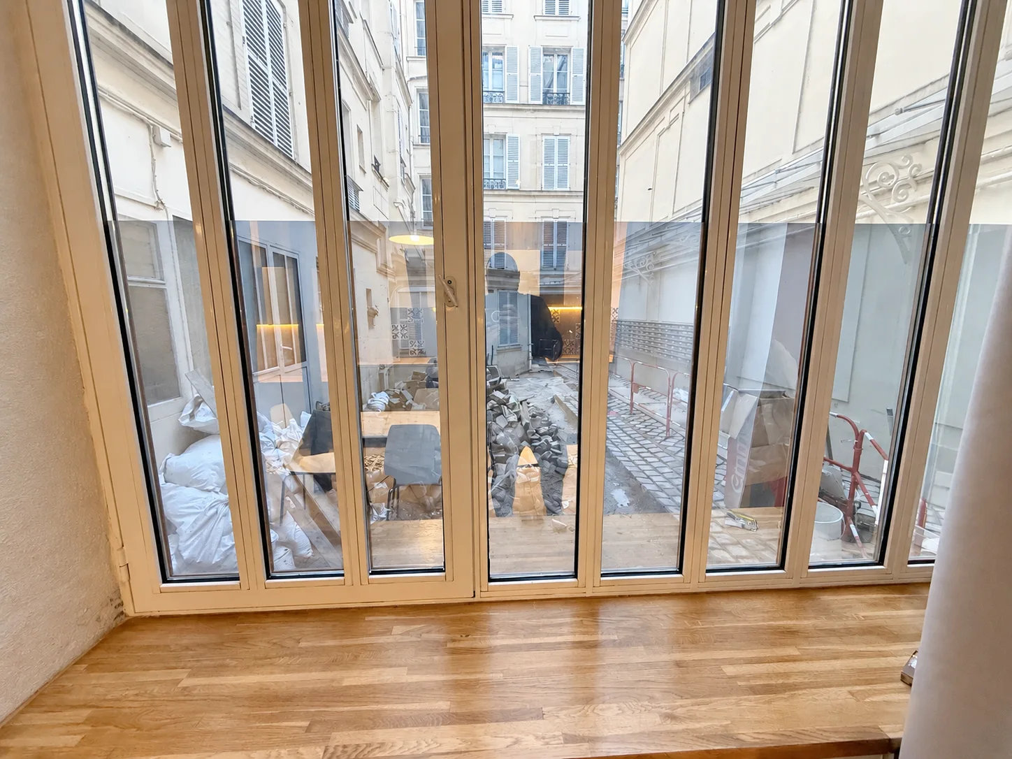 Appartement rue des Martyrs — détail 7